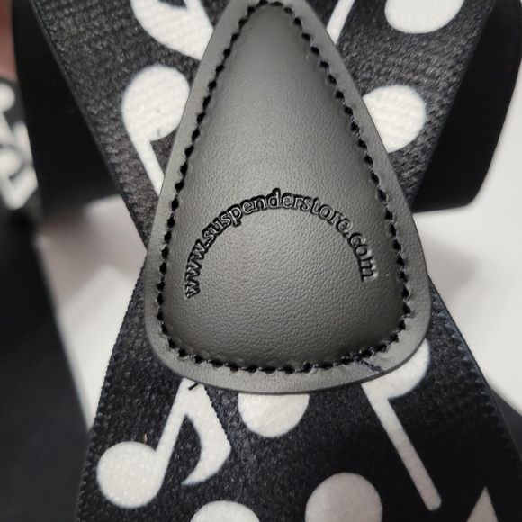 Men's Bold Musical Notes 48" Long 1.5" Adjustable Suspenders Made in USA - Picture 2 of 7